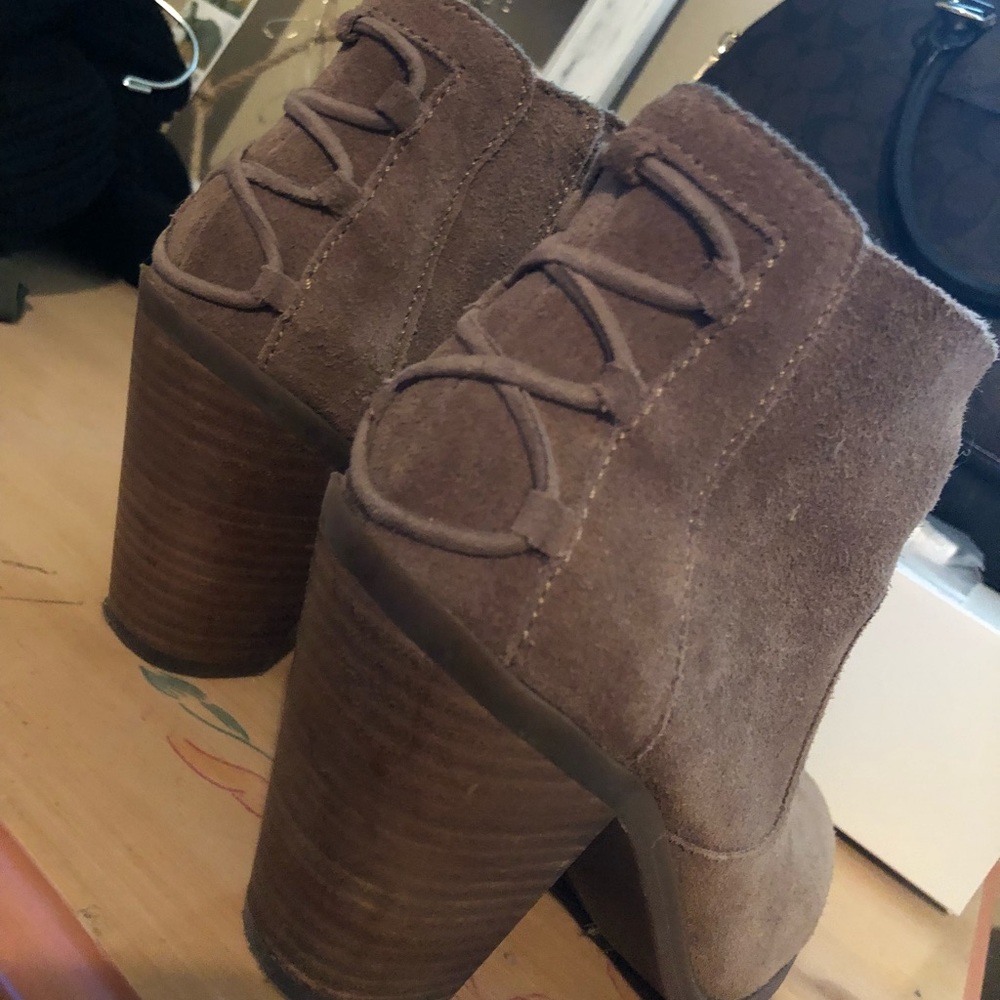 Jessica Simpson booties